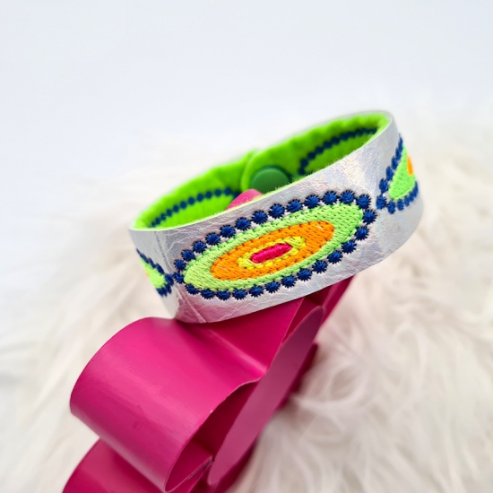 Preview: Armband Hologramm grün/blau/neon, 23cm lang